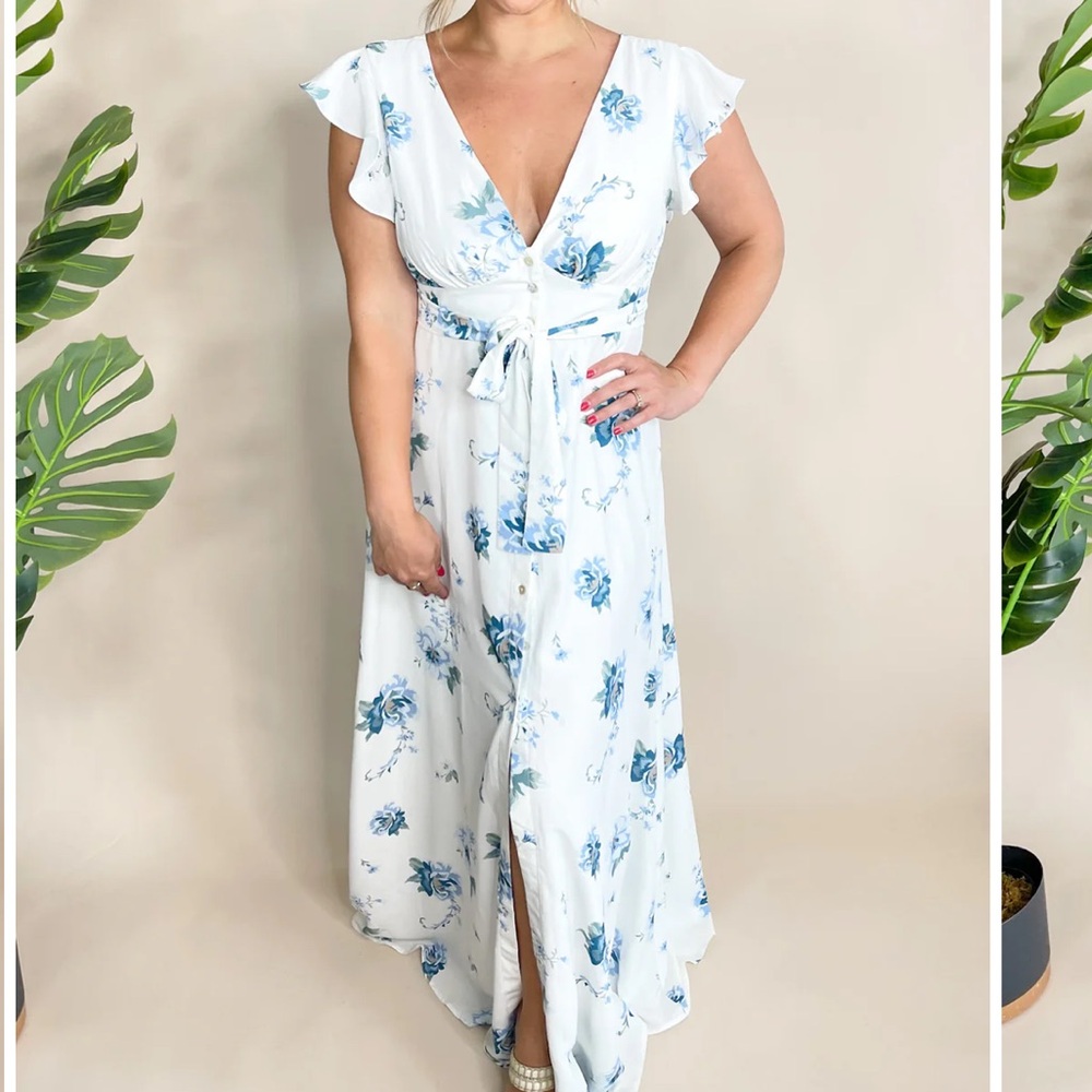 Wishlist Apparel | Romantic Floral Maxi Dress